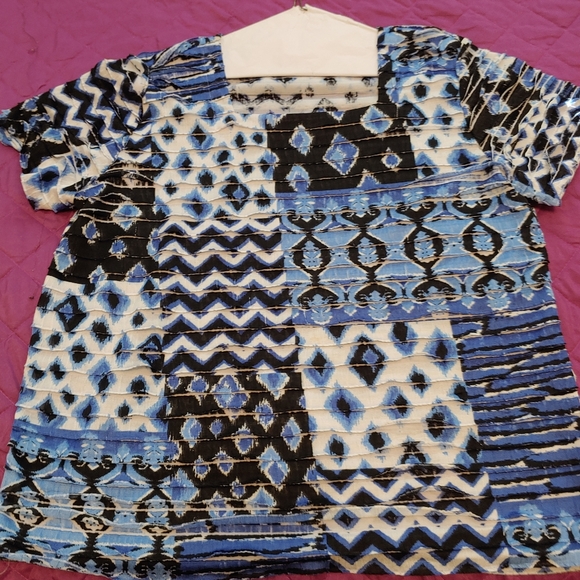 Top - Picture 3 of 3